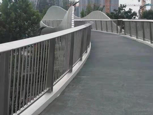 不銹鋼護(hù)欄